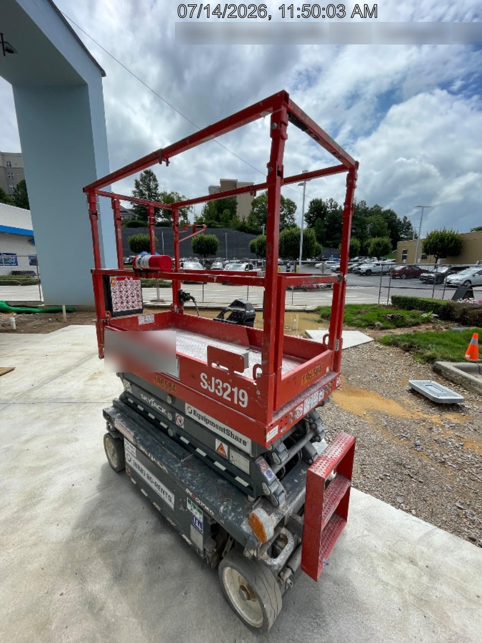 2021 SKYJACK SJ3219
