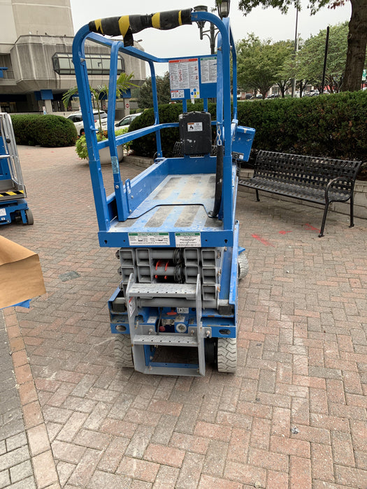 2020 Genie GS-1930 Fixed rails with chain entry gate - Pre A92.20