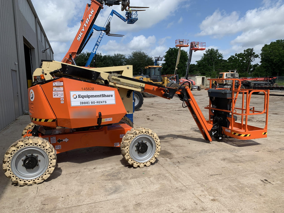 2021 JLG 340AJ