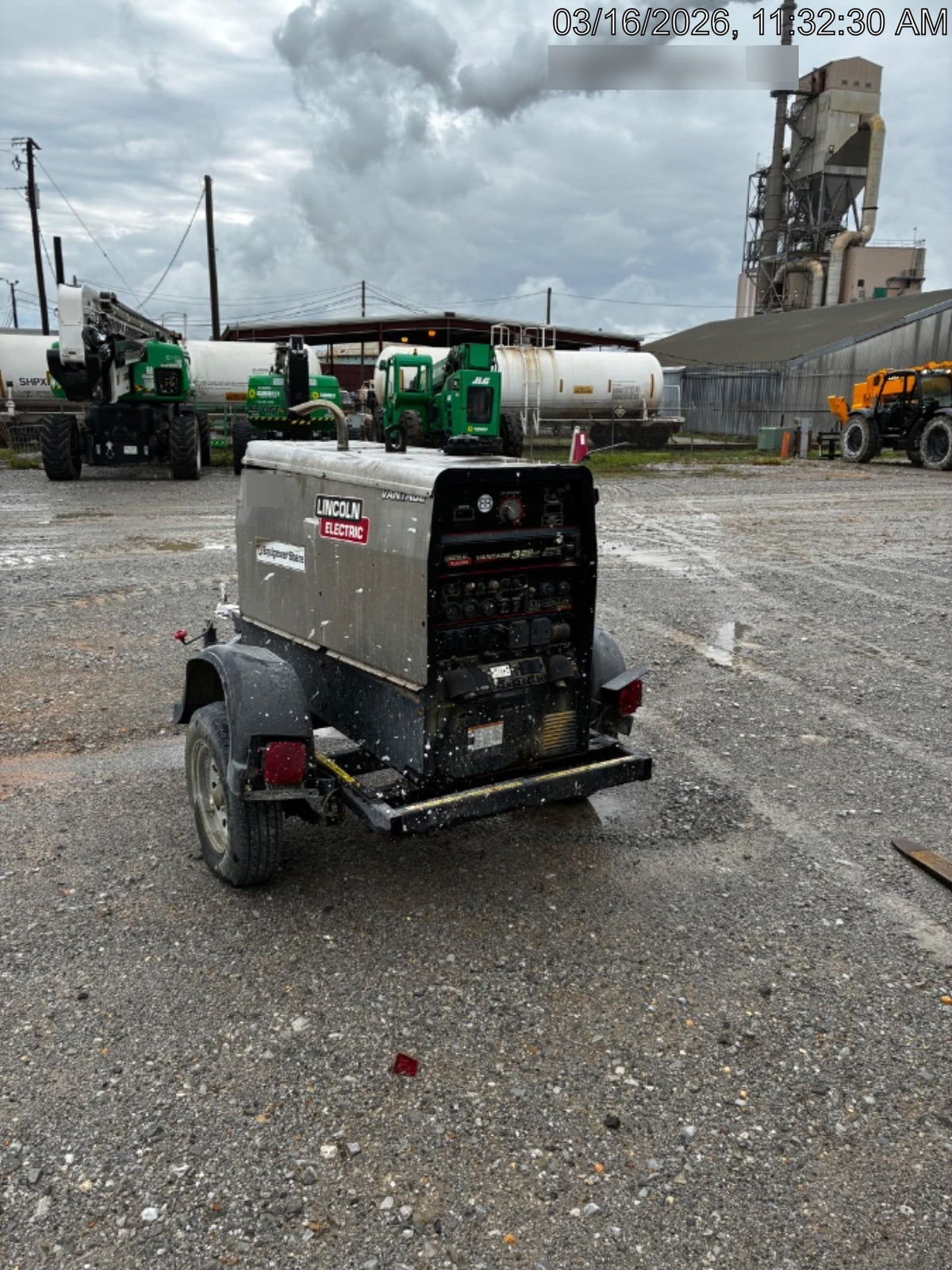 2019 Lincoln Electric Vantage 322 Welder Ready-Pak 3, Two wheel trailer, Fender and Light kit, Cable Rack
