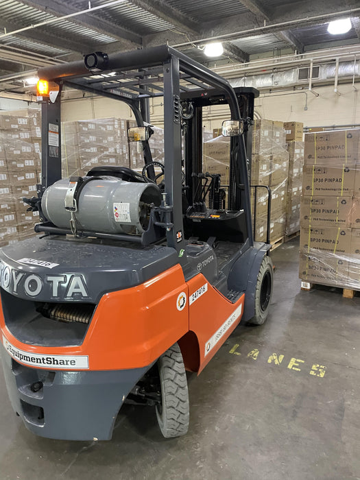 2022 TOYOTA 50-8FGU25