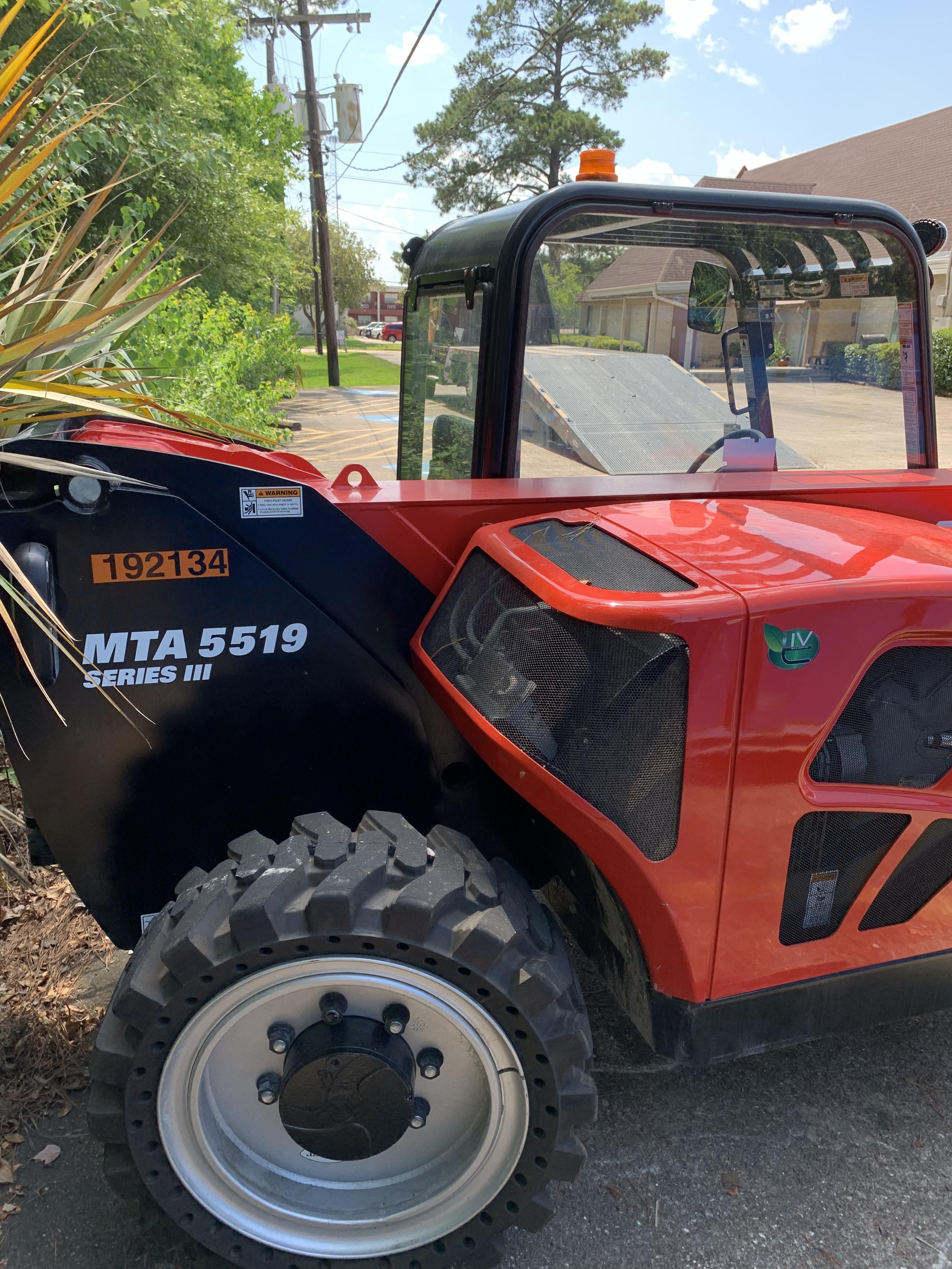 2021 MANITOU MTA5519