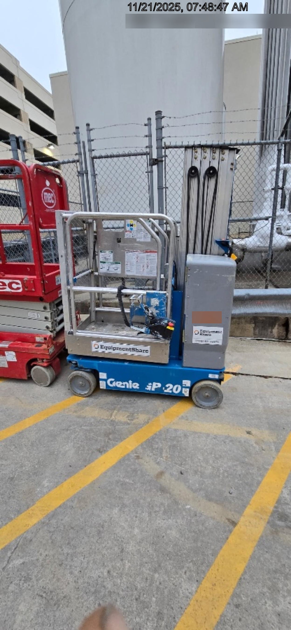 2019 GENIE GR-20