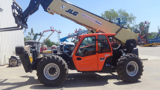 2018 JLG 1255