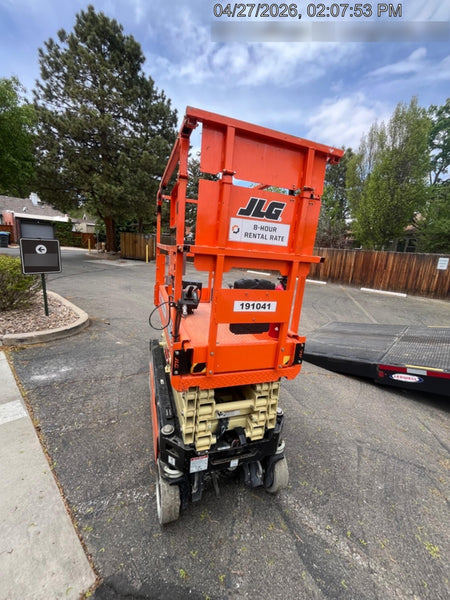 2021 JLG ES1932
