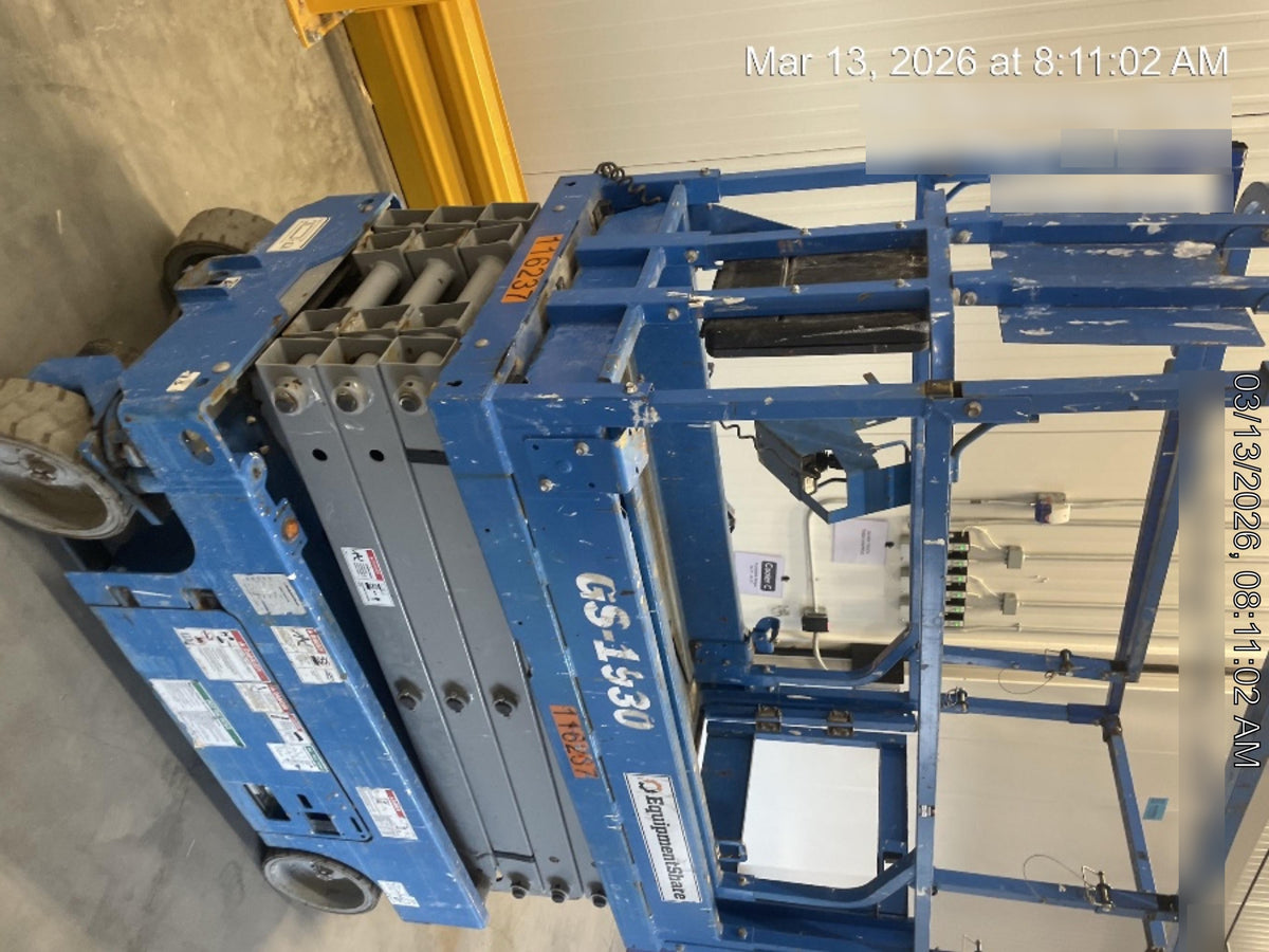 2020 Genie GS-1930 Solid Non Marking Tires, Beacon, Folding rails with half height swing gate