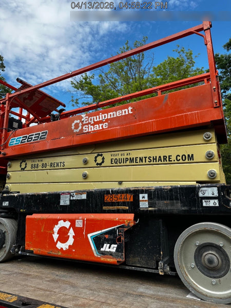 2022 JLG ES2632
