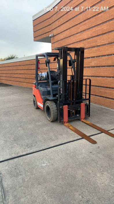 2022 TOYOTA 50-8FGU25