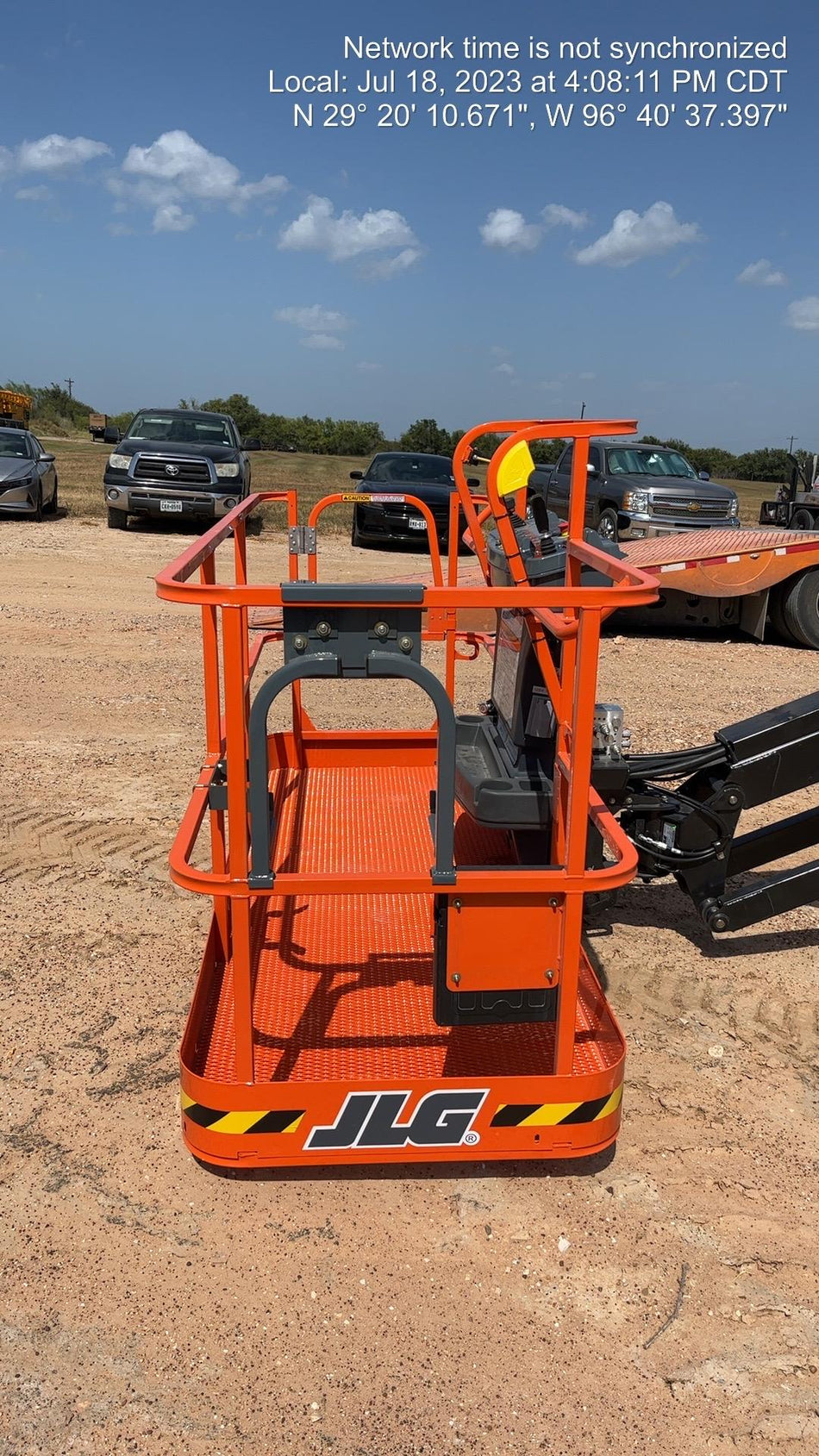 2023 JLG 660SJ
