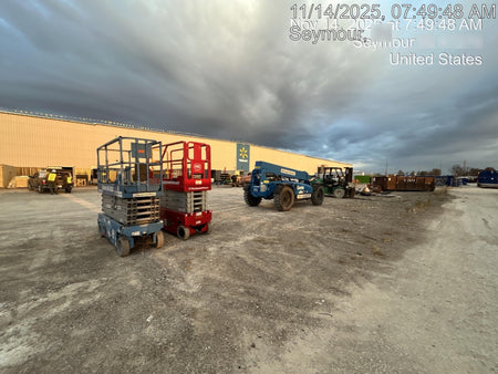 2016 Genie GS-3232 32' Narrow Scissor Lift