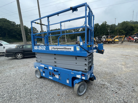 2022 GENIE GS-2632