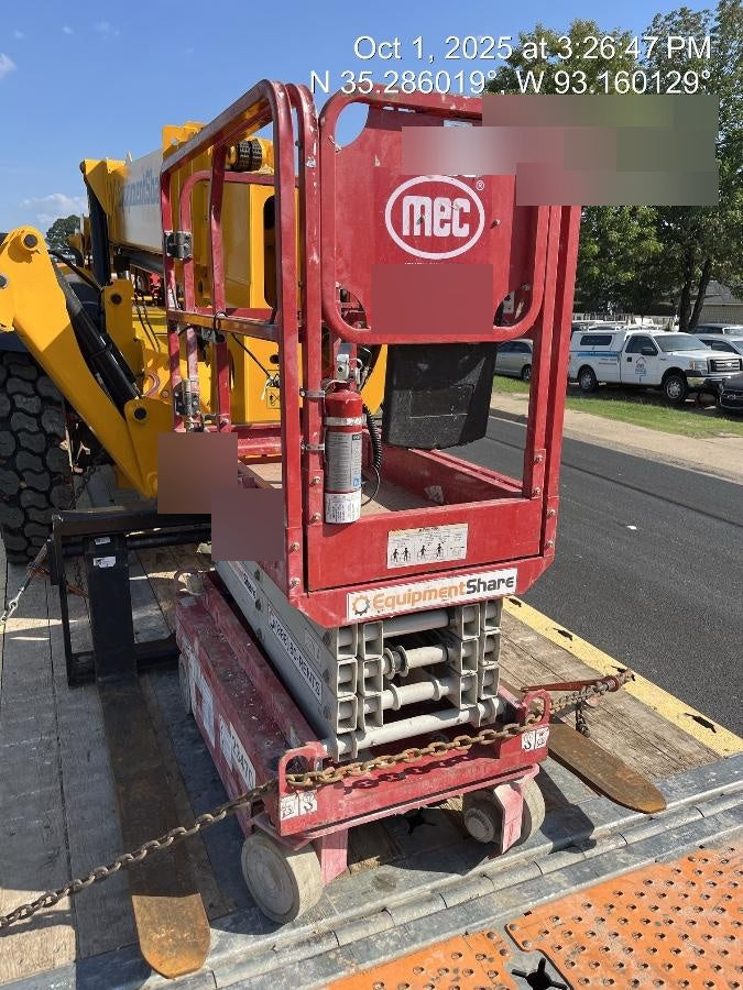2019 MEC 1330SE MEC 1330SE w/ES Track Hardware, Full Extended 2 Year Warranty