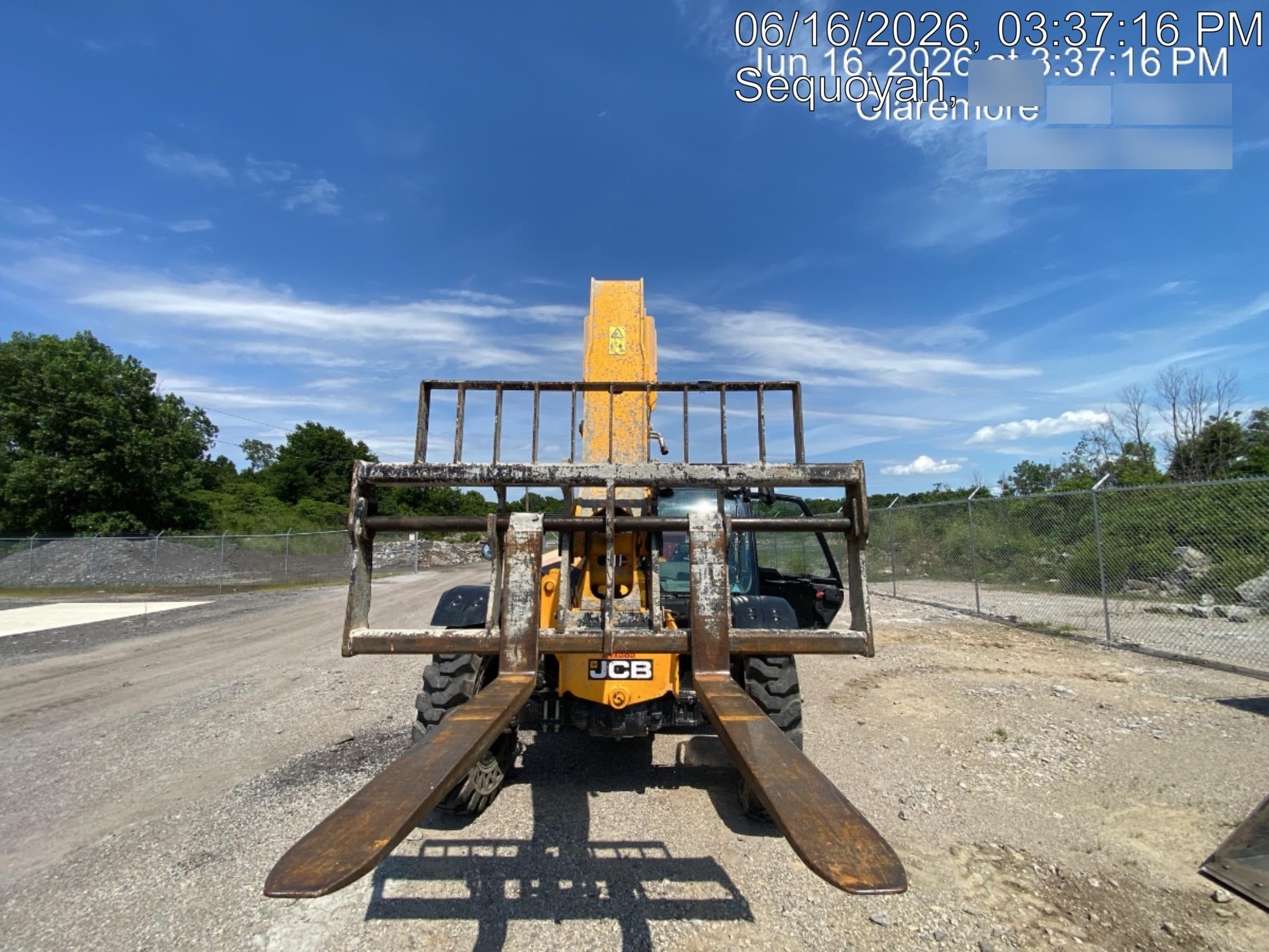2022 JCB 509-42