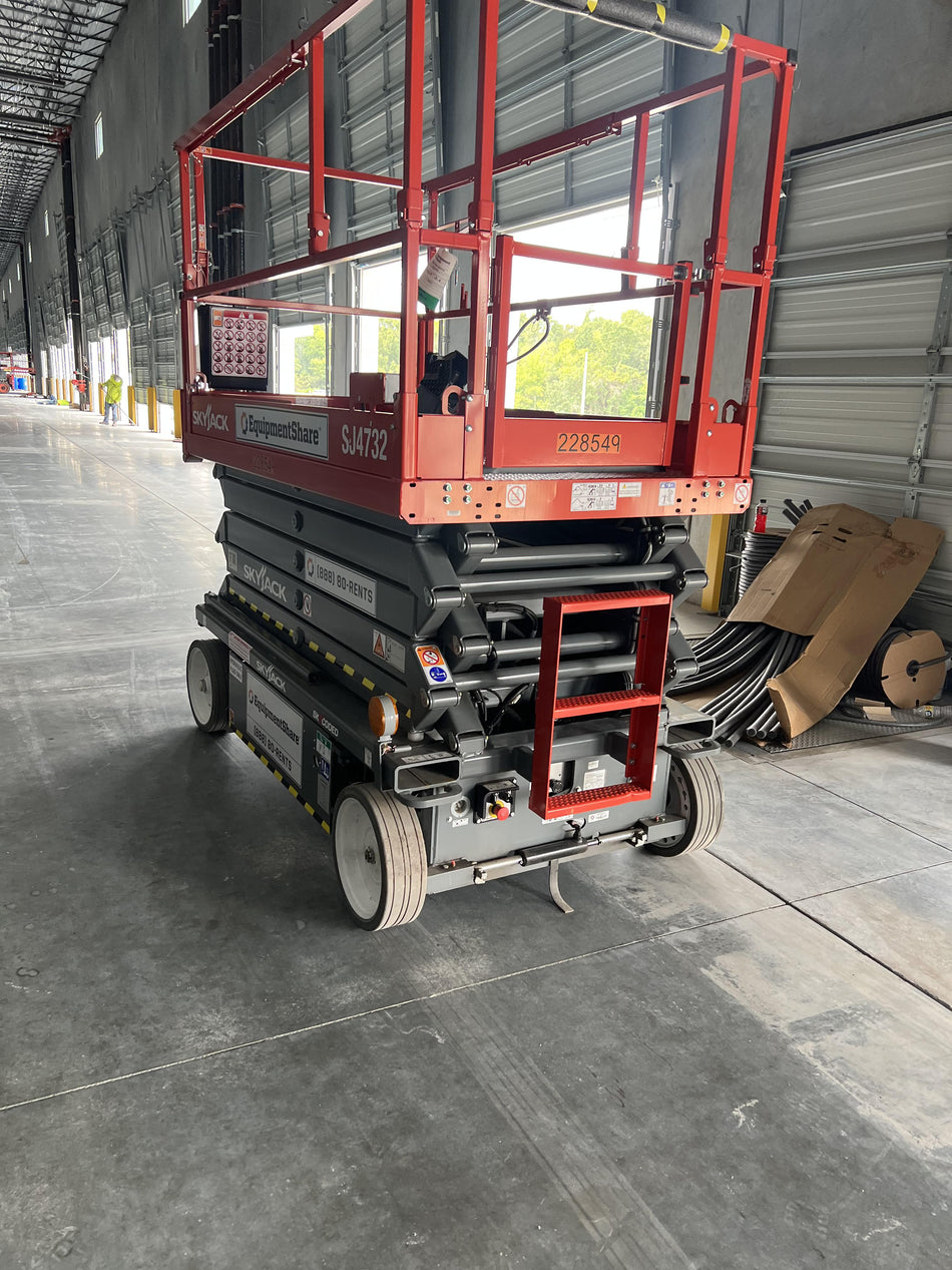 2022 SKYJACK SJ4732