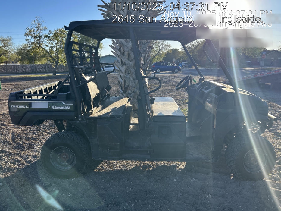 2019 Kawasaki Mule PRO-DXT Standard Options, Backup Alarm, Beacon, Plastic Hard Top, Poly Windshield, Horn Kit