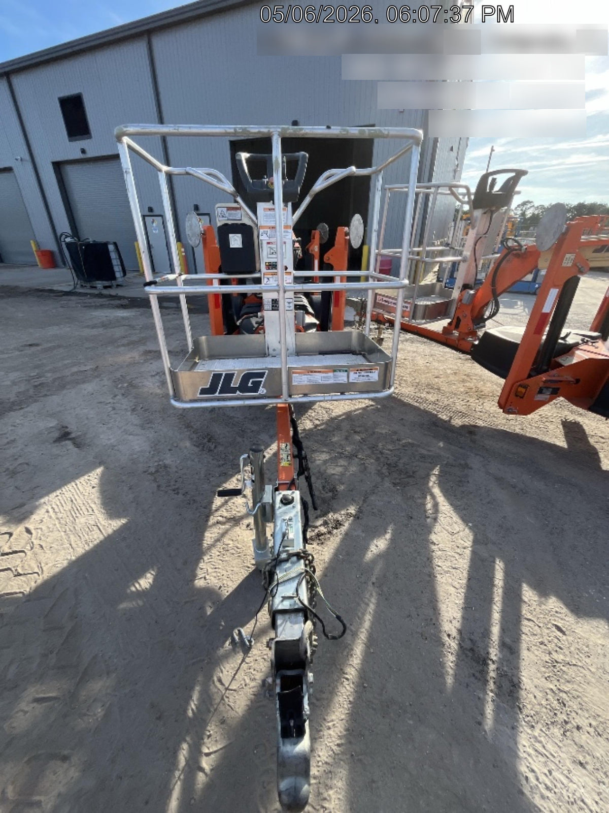 2022 JLG T350