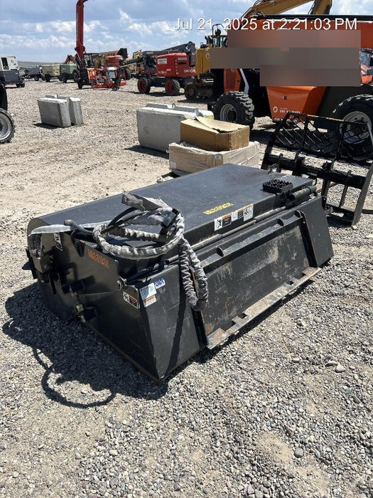 2022 PALADIN Sweepster SB72