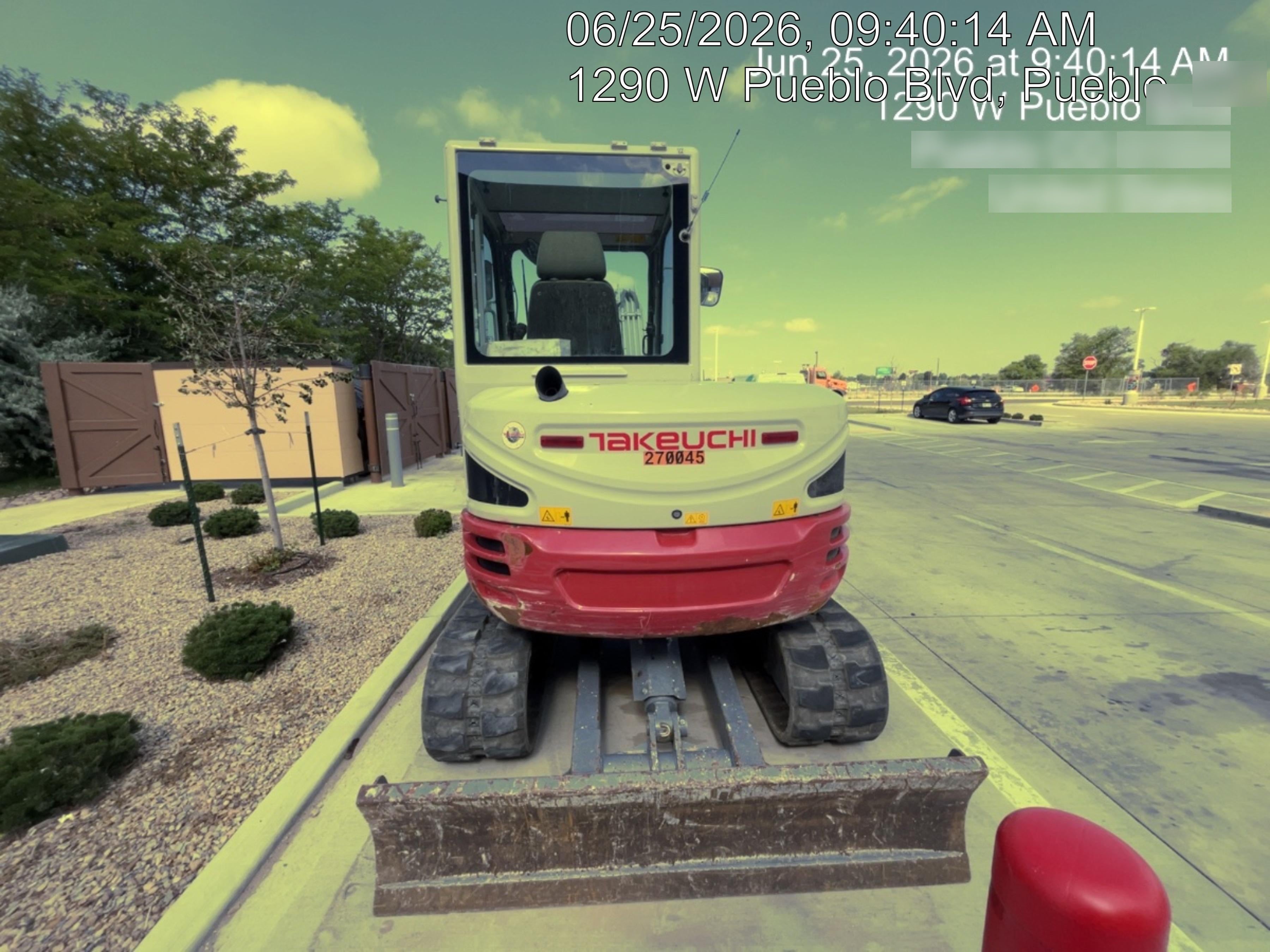 2022 TAKEUCHI TB250-2CR