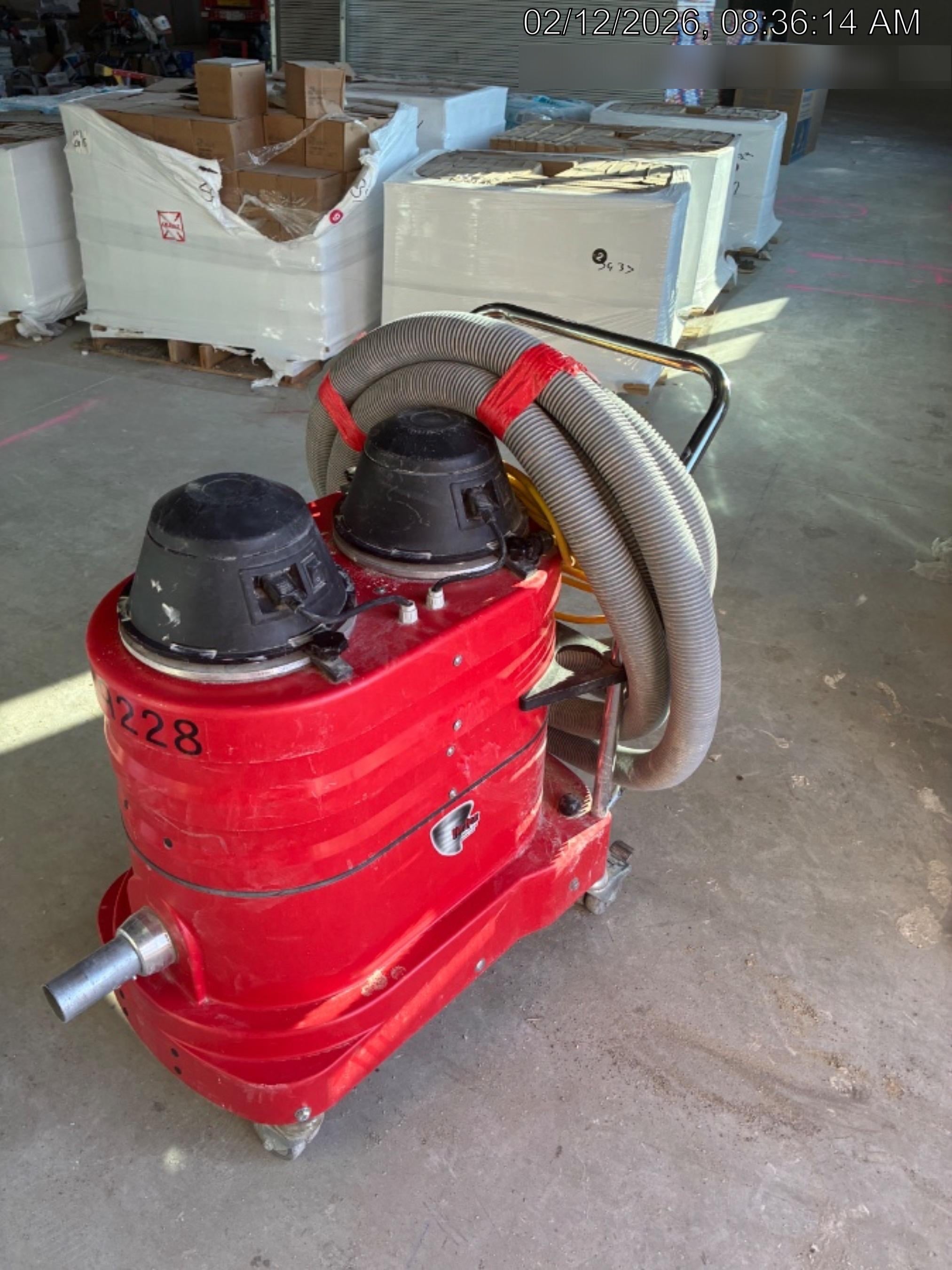 2024 EDCO VAC-200