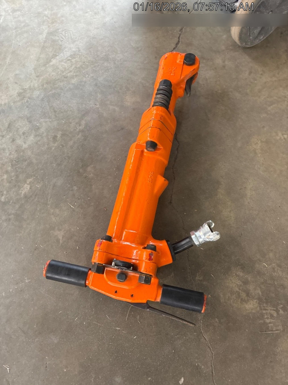 2024 MICHIGAN PNEUMATIC ES-TPB90-118-TRACKER