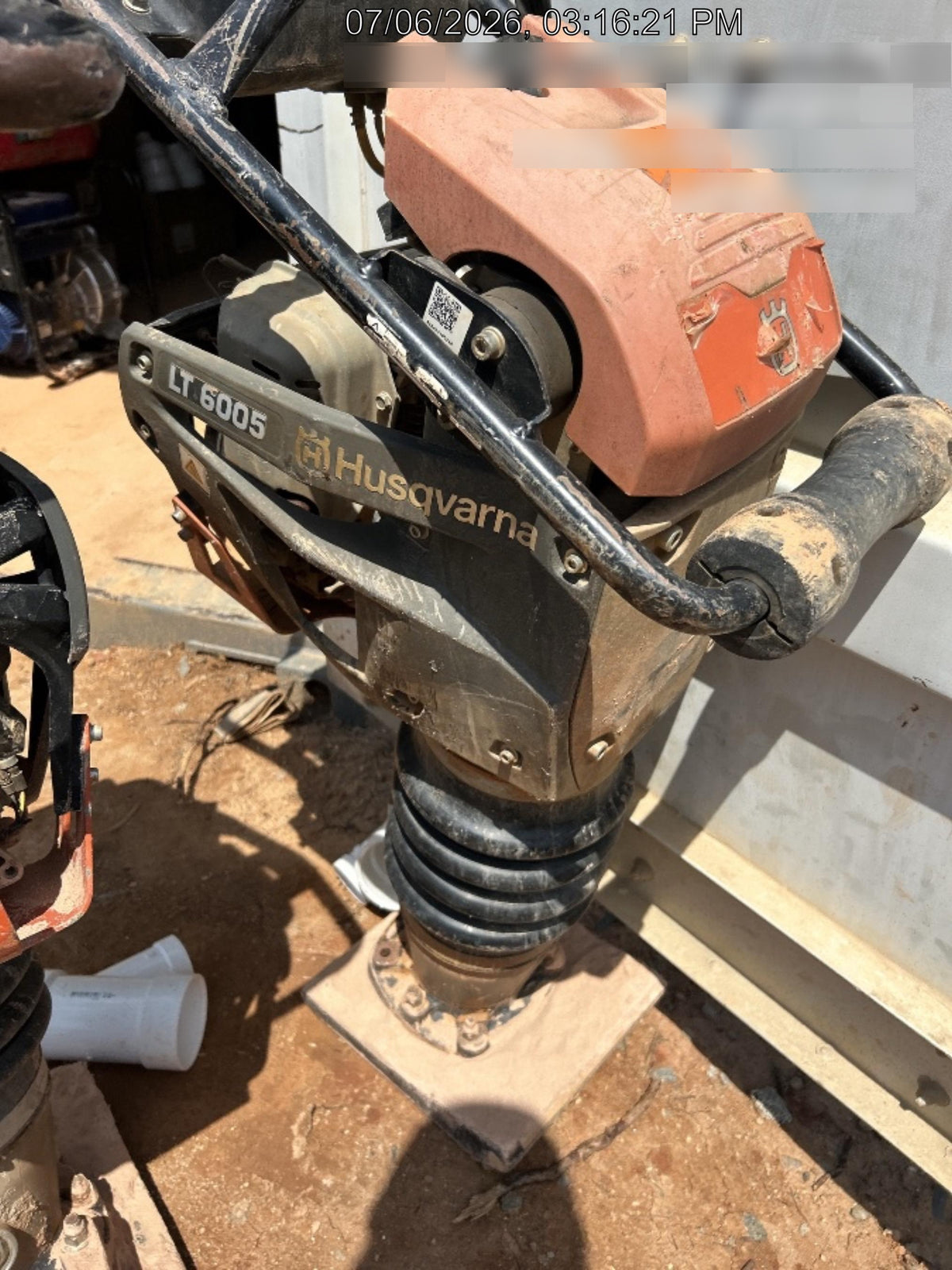 2024 HUSQVARNA LT6005