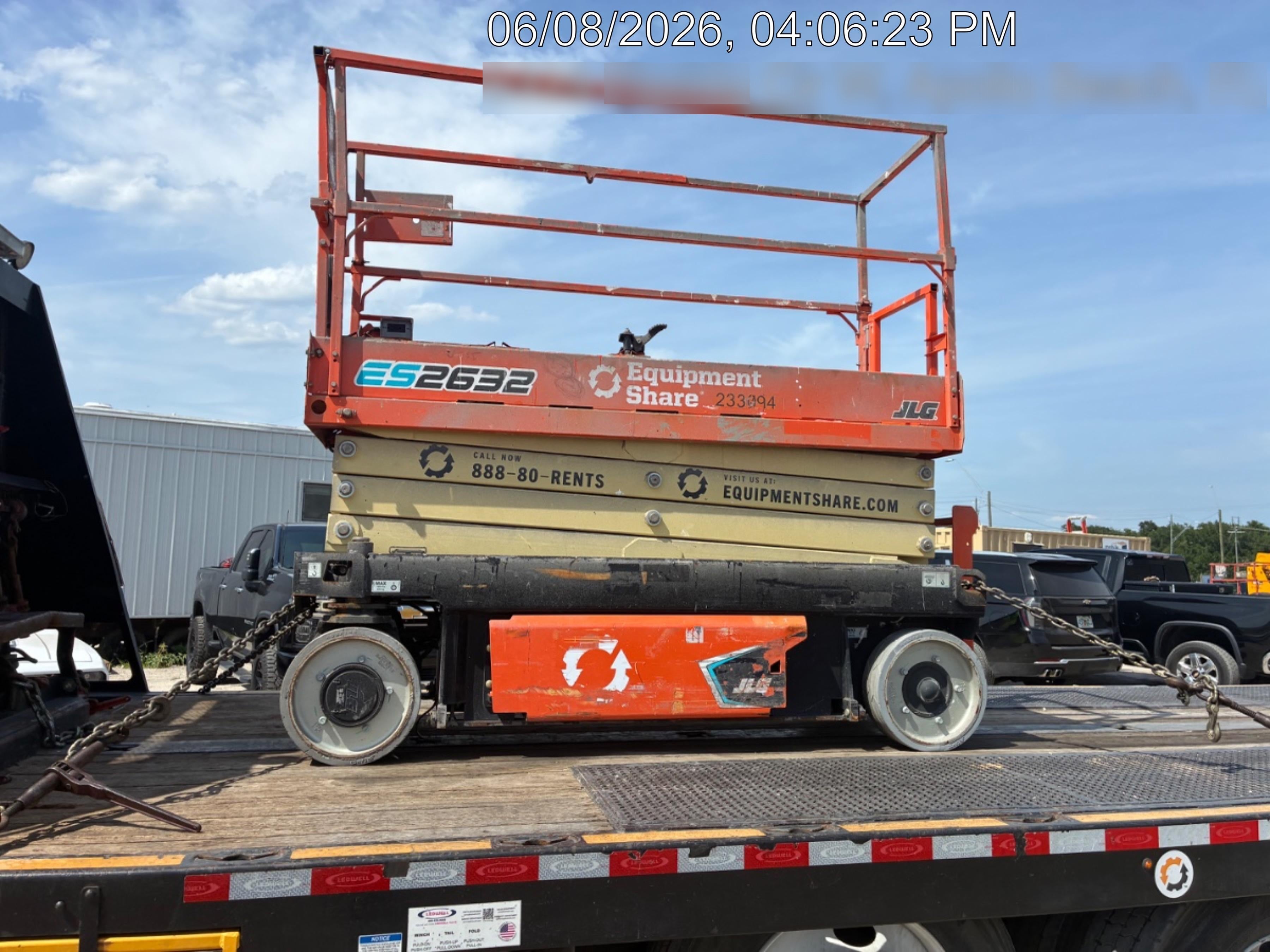 2022 JLG ES2632