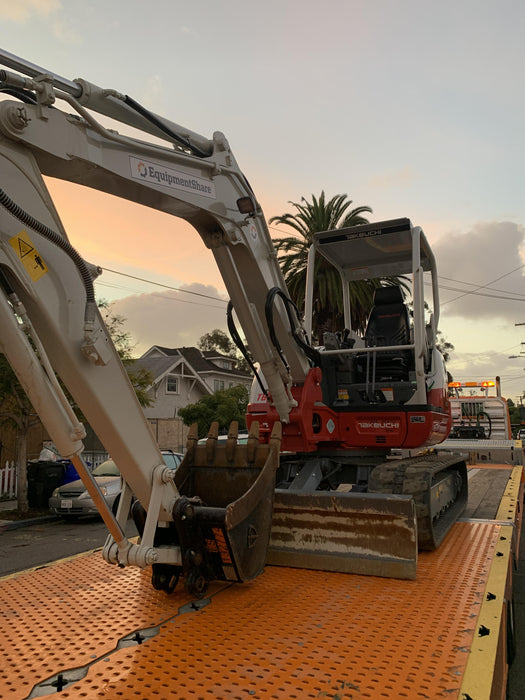 2021 TAKEUCHI TB250-2R