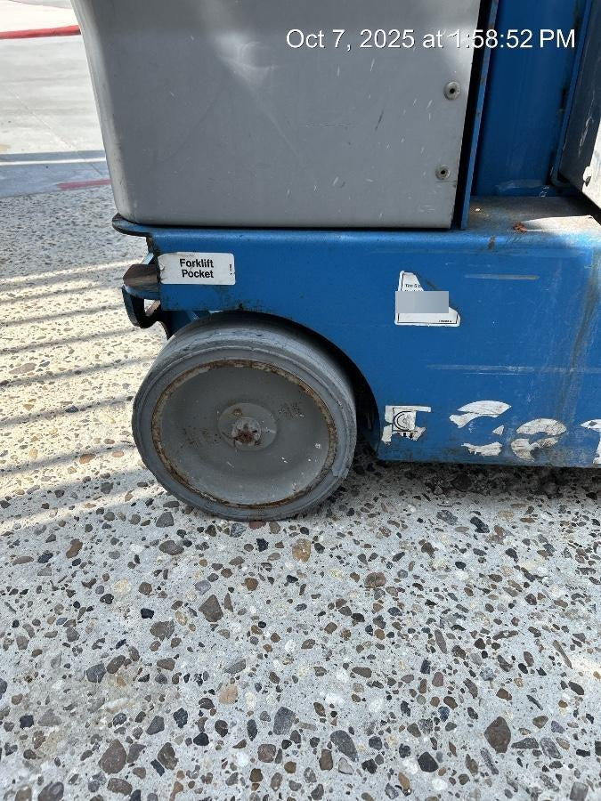 2019 GENIE GR-20