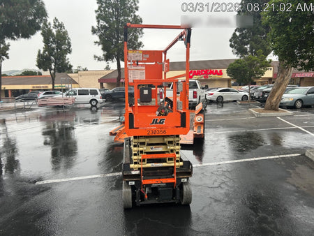 2022 JLG ES1932