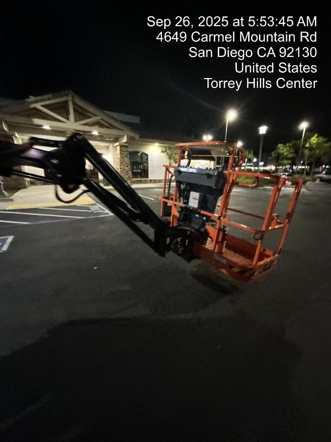 2025 JLG 450AJ