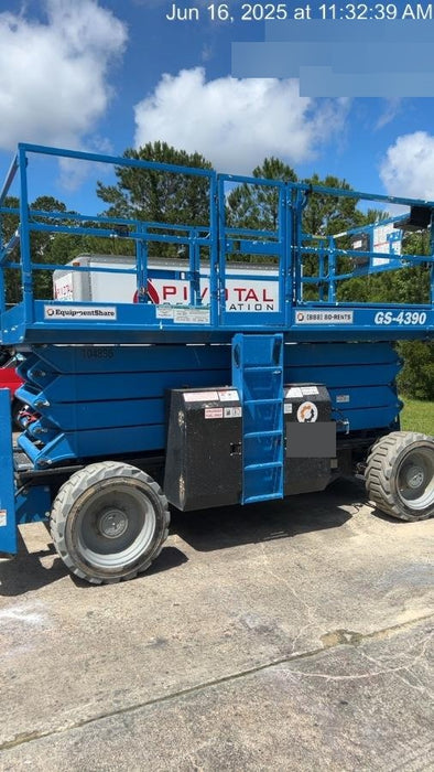 2020 GENIE GS-4390 RT