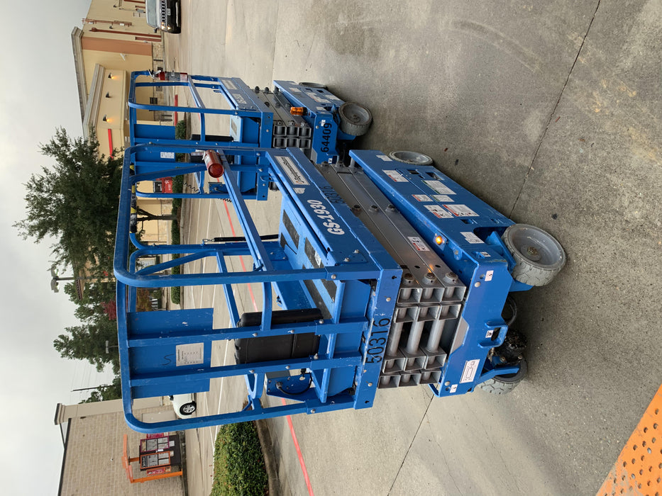 2019 Genie GS-1930 Fixed Rails with Chain Entry