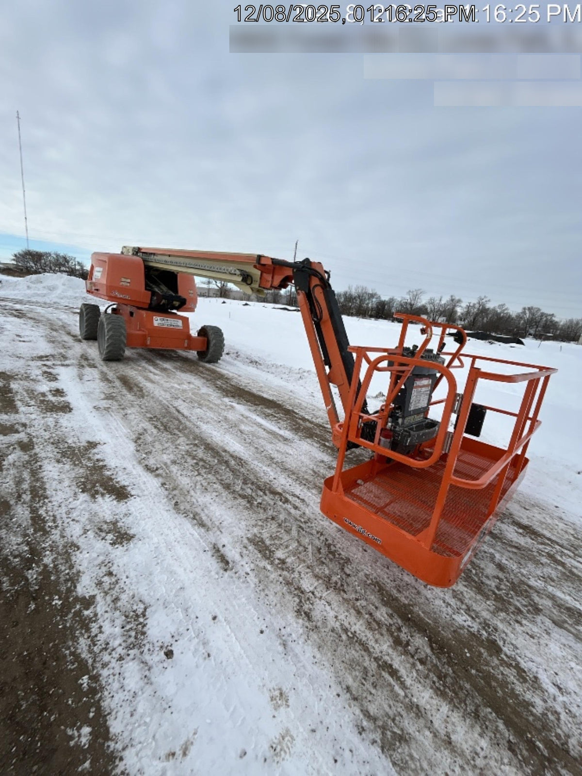 2019 JLG 660SJ