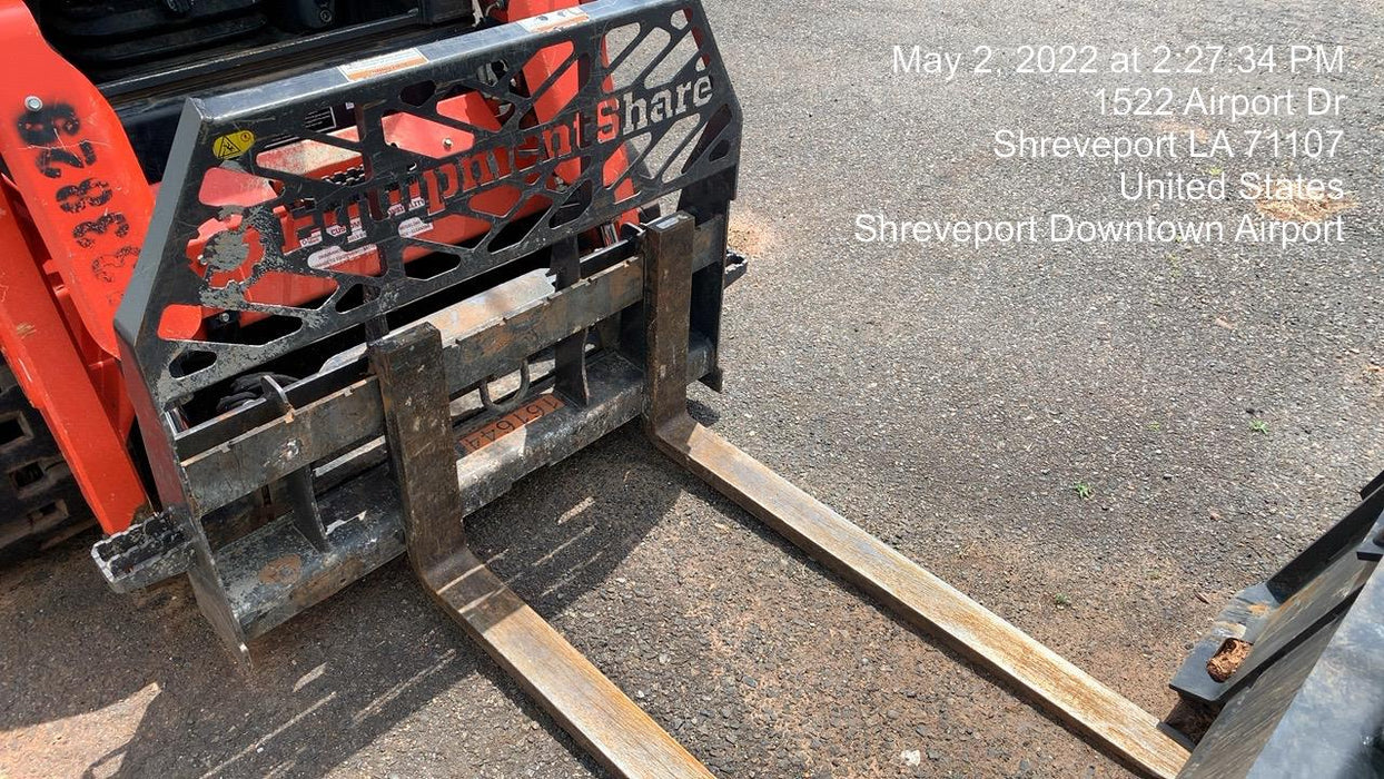 2021 PALADIN 48" Pallet Forks - Paladin