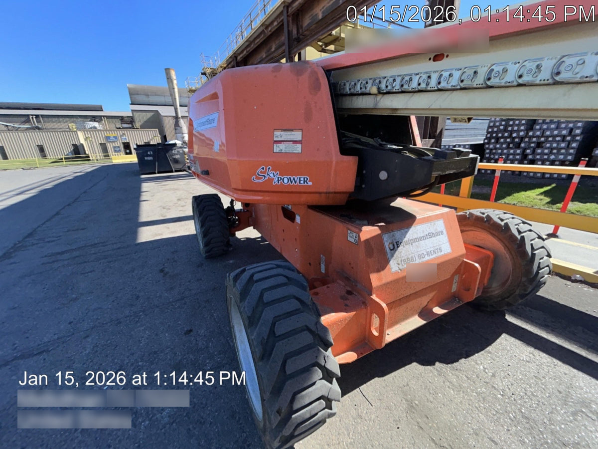 2023 JLG 660SJ