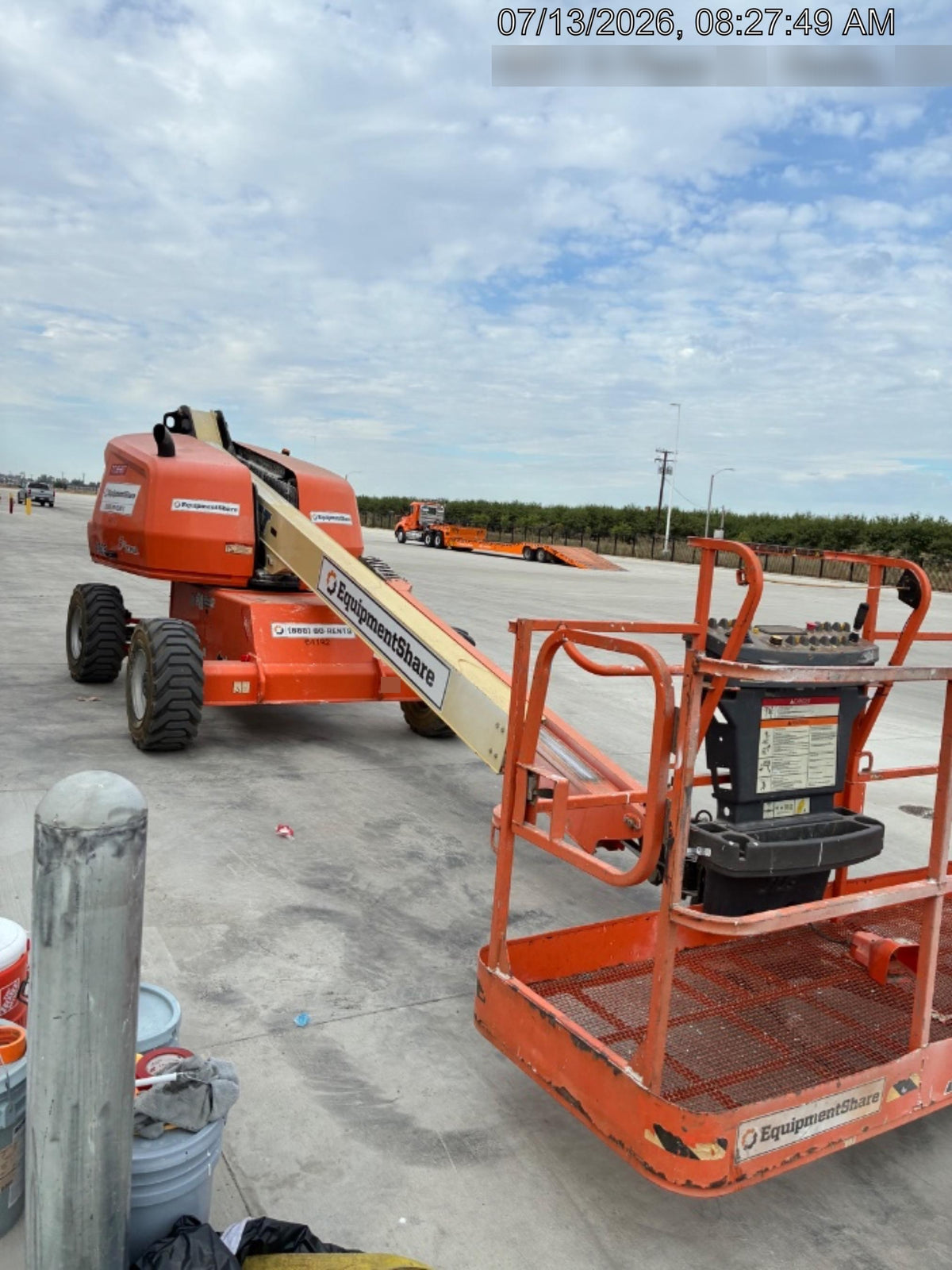 2020 JLG 400S