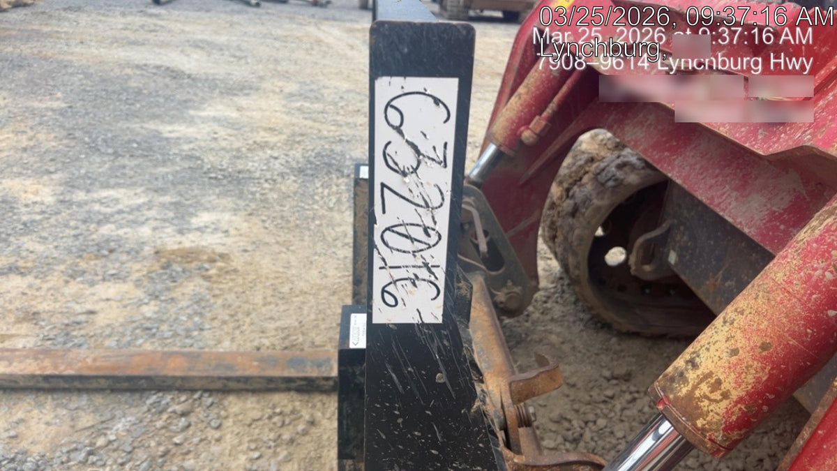 2025 ARROW MATERIAL HANDLING 72" Pallet Forks - Arrow