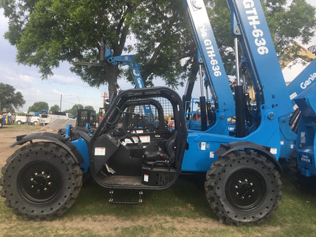 2017 GENIE GTH-636