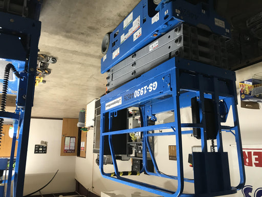 2019 Genie GS-1930 Fixed rails with chain Entry