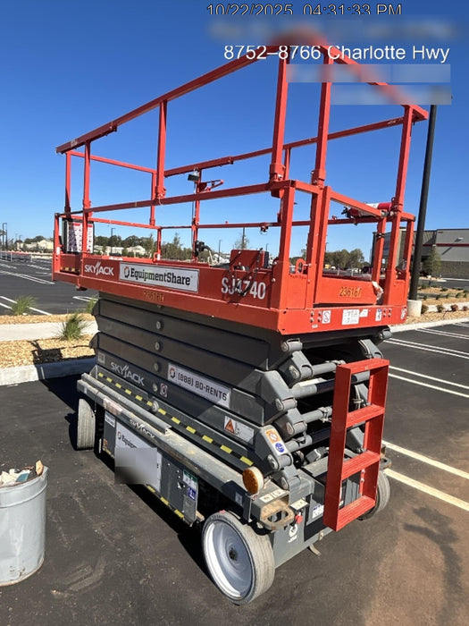2022 SKYJACK SJ4740