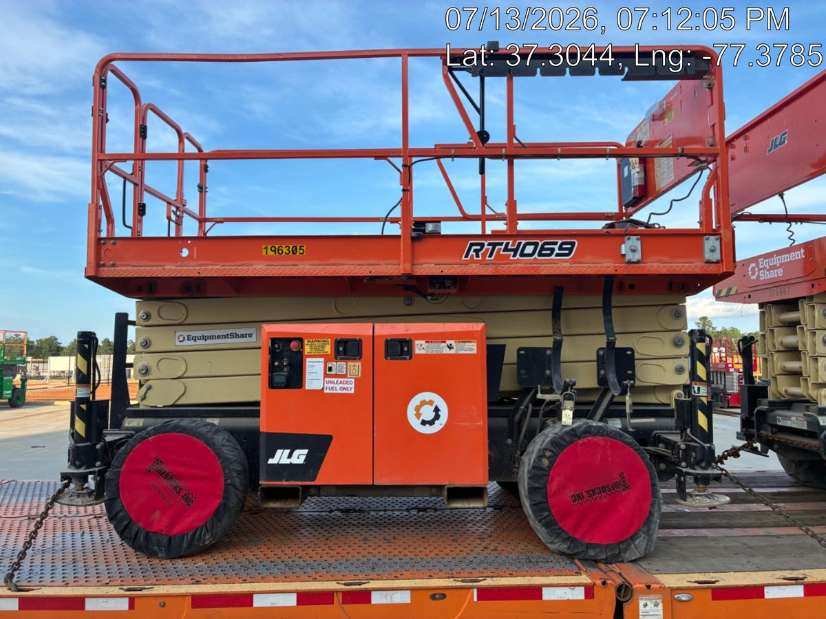 2021 JLG RT4069