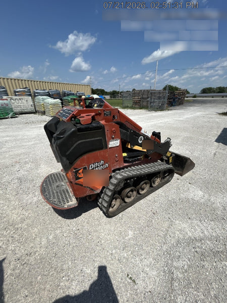 2020 DITCH WITCH SK800A