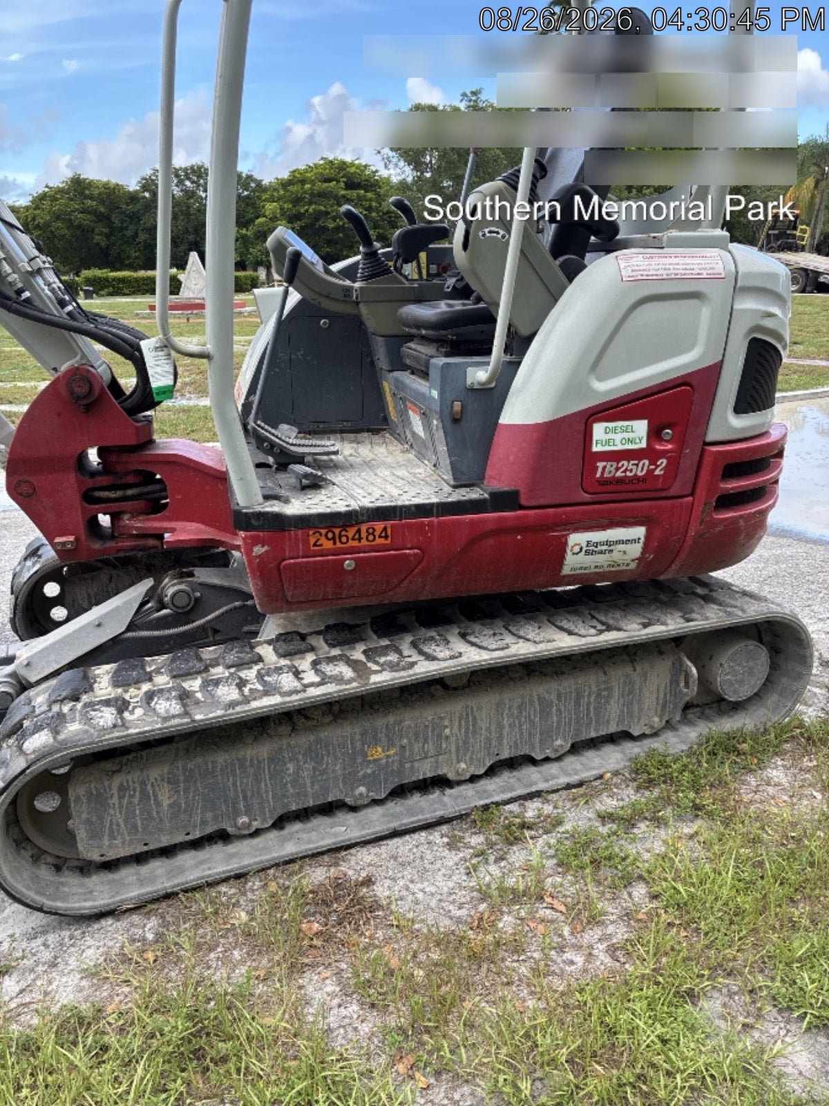 2023 TAKEUCHI TB250-2R