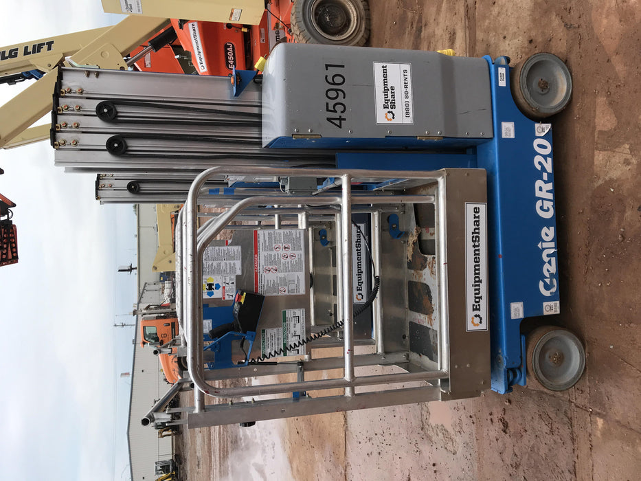 2019 GENIE GR-20