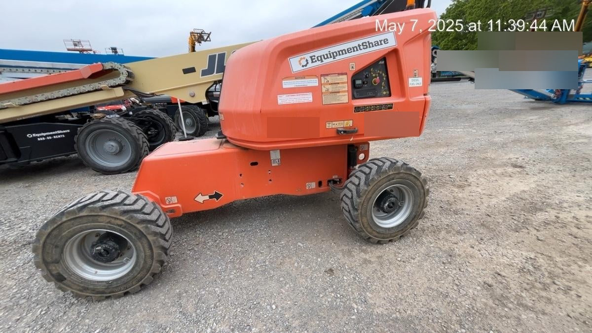 2019 JLG 460SJ