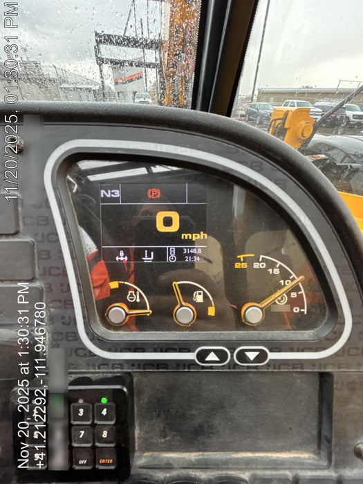 2019 JCB 509-42 Cab/Heat/Air, 74 HP, Solid Tires, STD Worklight, Beacon, Aux Hydraulics, Lifting Eye, Back up Alarm w/66" Carriage/60" Forks