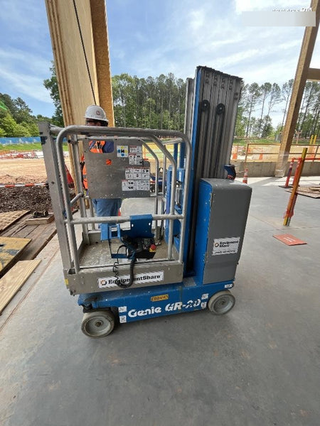 2021 GENIE GR-20