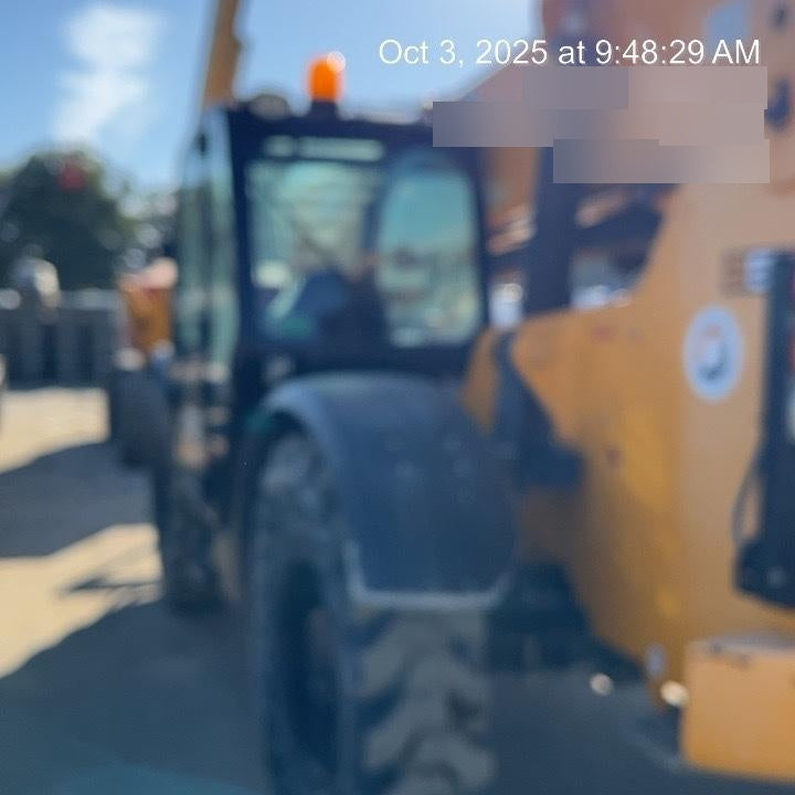 2021 JCB 512-56