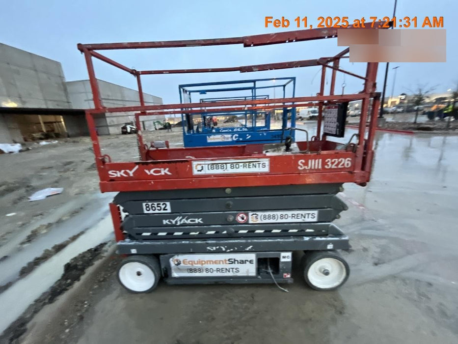 2018 SKYJACK SJIII-3226