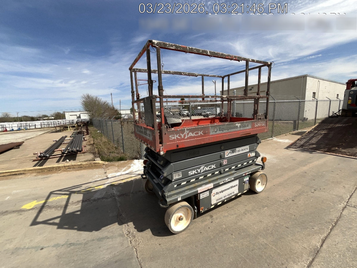 2021 SKYJACK SJ4732